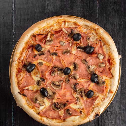 Pizza Prosciutto Funghi