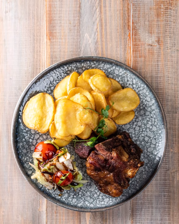 Coaste de vită la cuptor